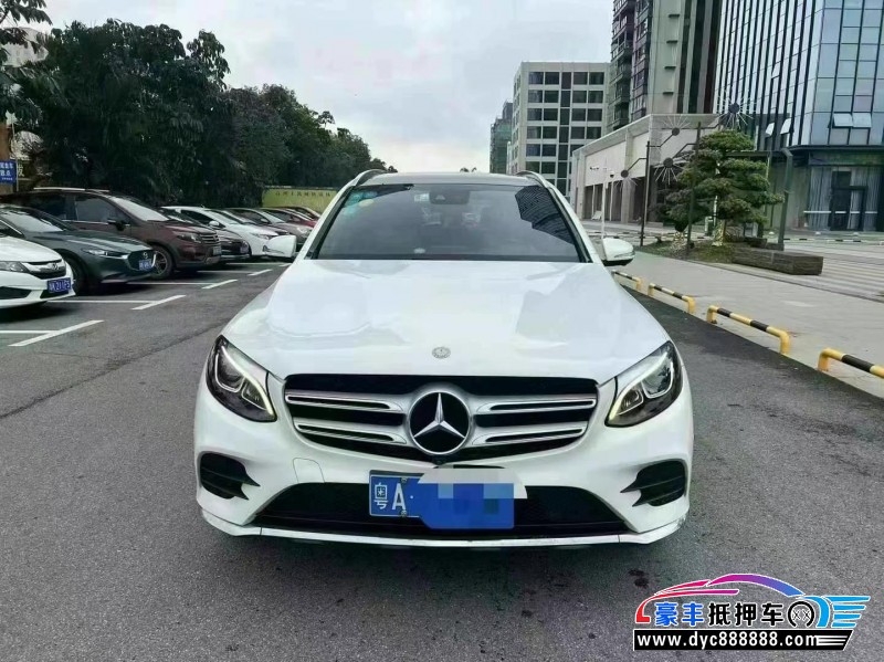 17年奔驰GLC轿车抵押车出售