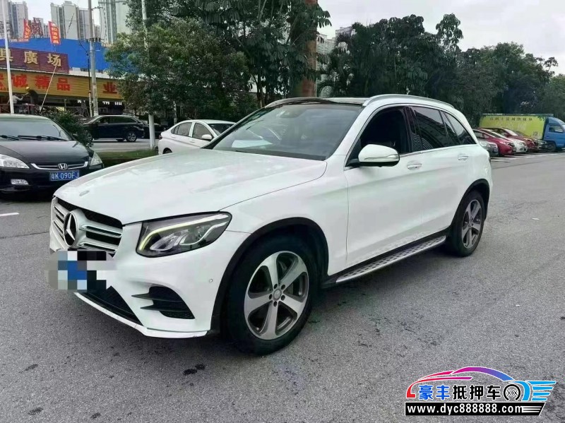 17年奔驰GLC轿车抵押车出售