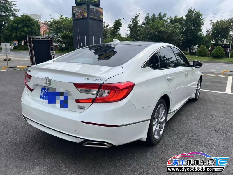 20年本田雅阁轿车抵押车出售