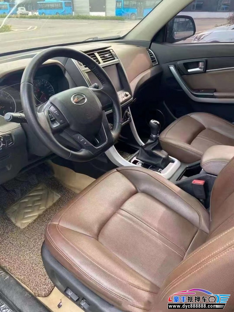 17年陆风X5轿车抵押车出售