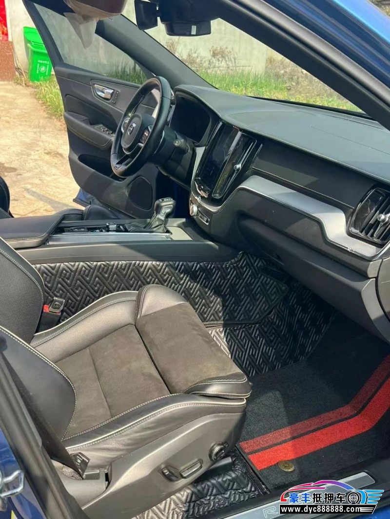 19年沃尔沃XC60轿车抵押车出售