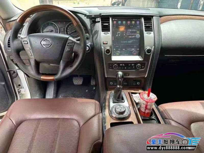 18年日产途乐轿车抵押车出售