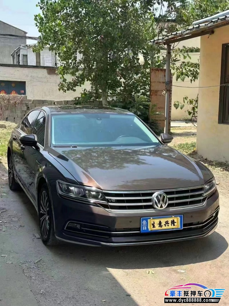 18年大众辉昂轿车抵押车出售
