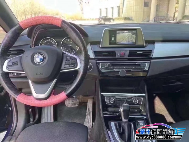 18年宝马2系轿车抵押车出售