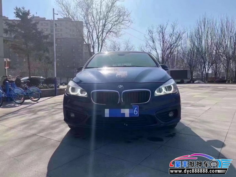 18年宝马2系轿车抵押车出售