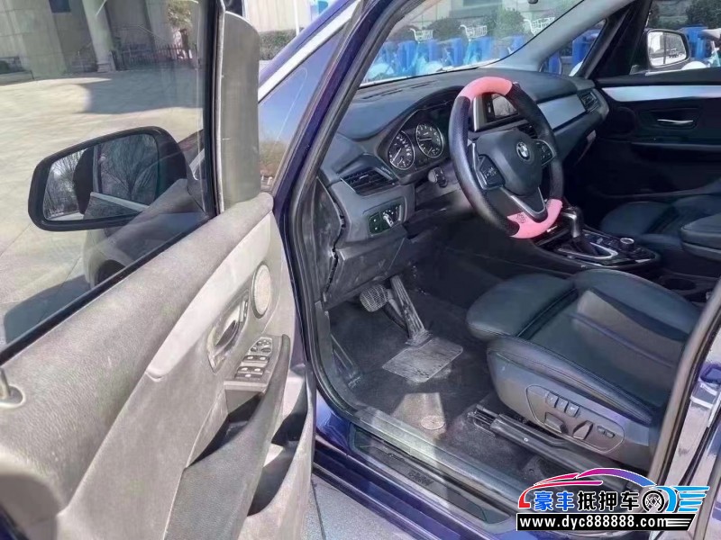 18年宝马2系轿车抵押车出售