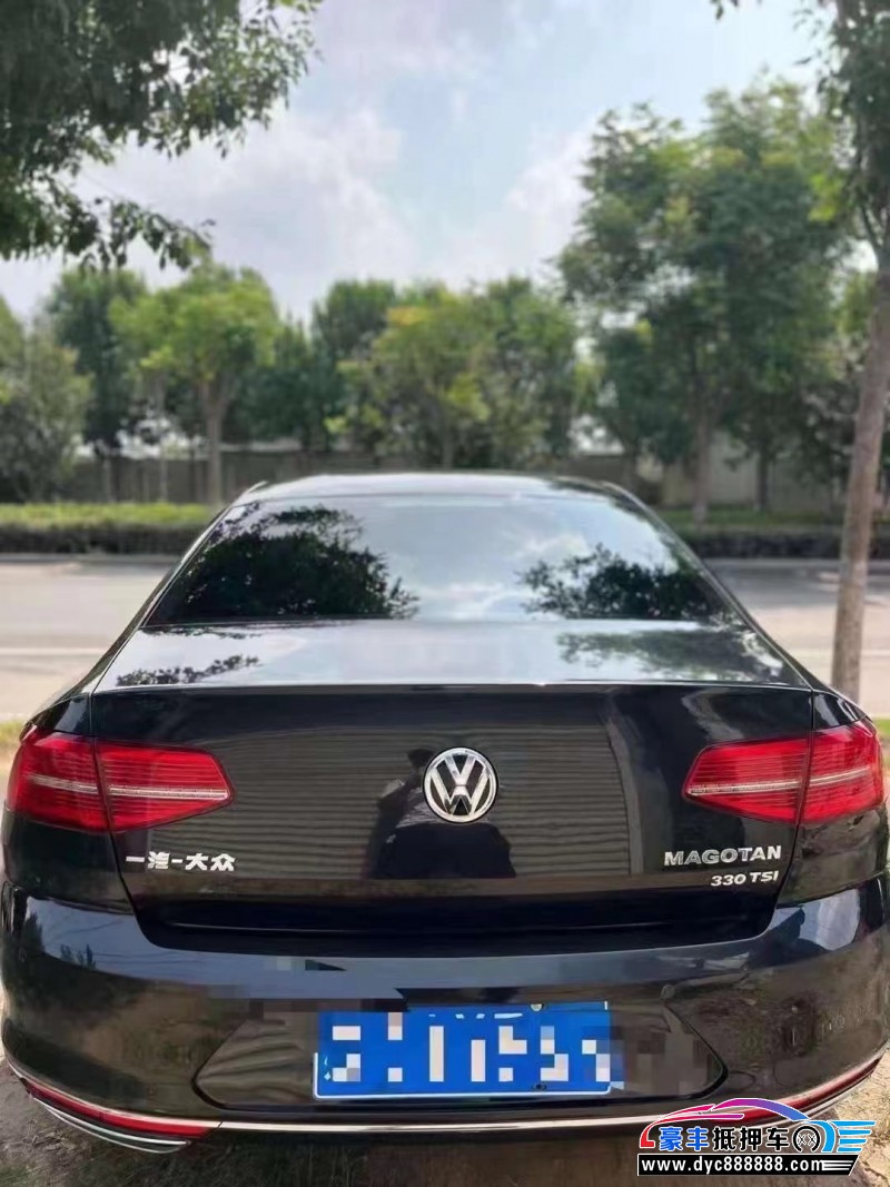 18年大众迈腾轿车抵押车出售