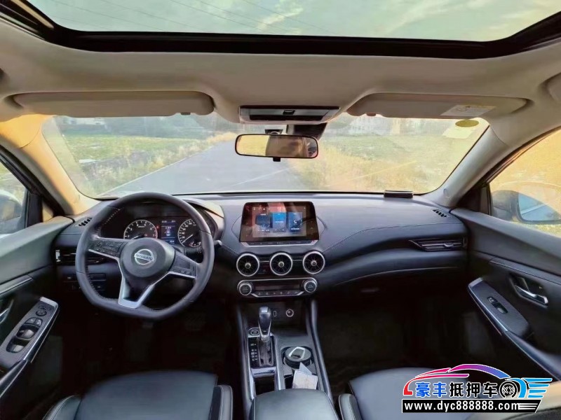 22年日产轩逸轿车抵押车出售