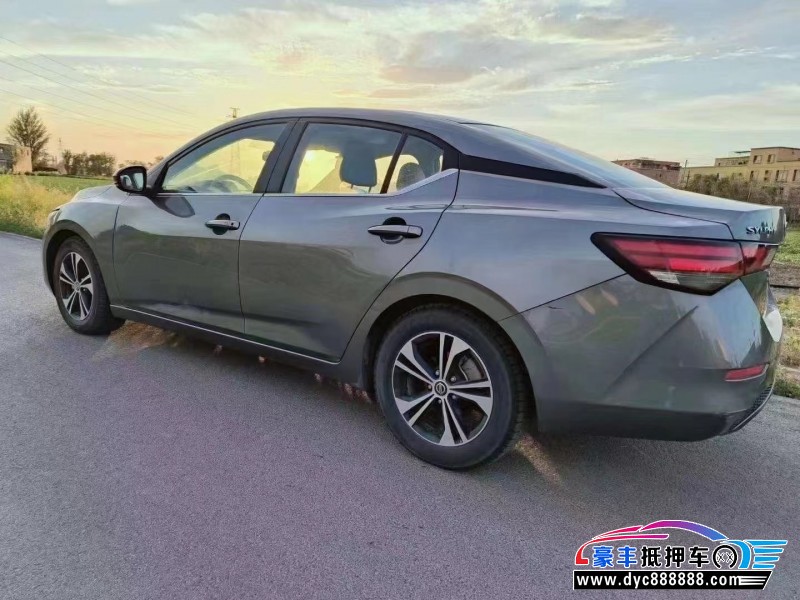 22年日产轩逸轿车抵押车出售