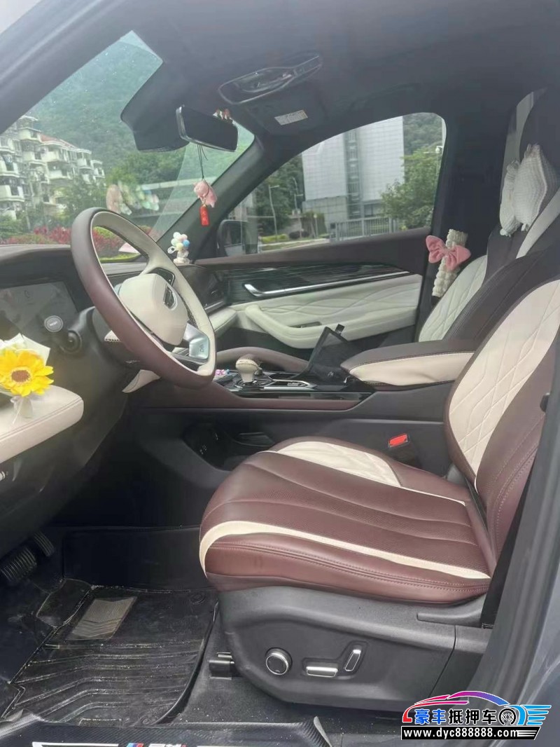 21年吉利吉利星越轿车抵押车出售