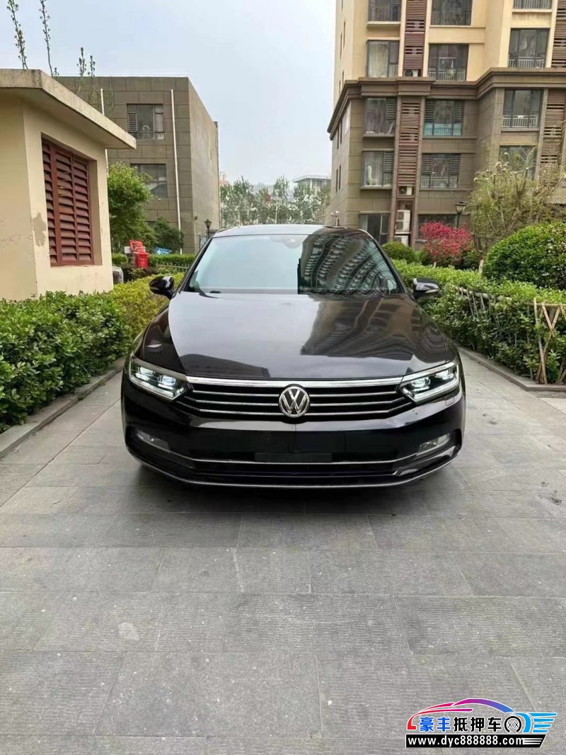 16年大众polo轿车抵押车出售