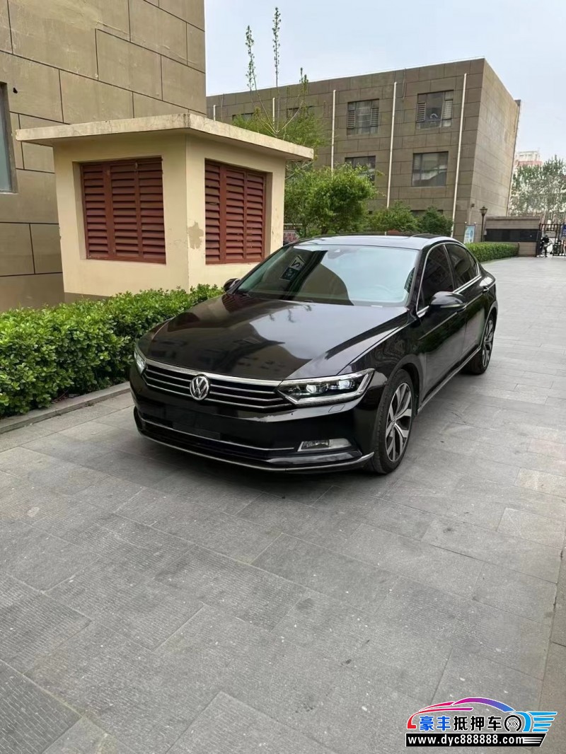 16年大众polo轿车抵押车出售