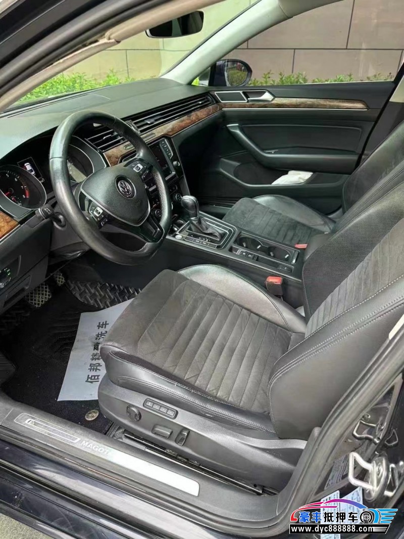 16年大众polo轿车抵押车出售