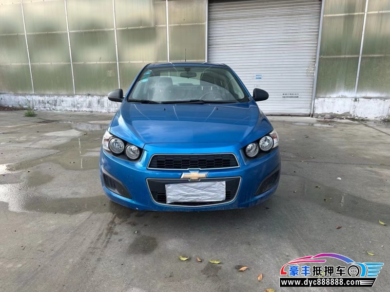 13年雪佛兰爱唯欧轿车抵押车出售