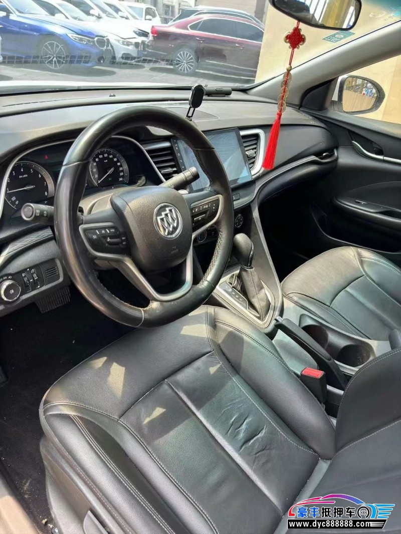 18年别克英朗轿车抵押车出售