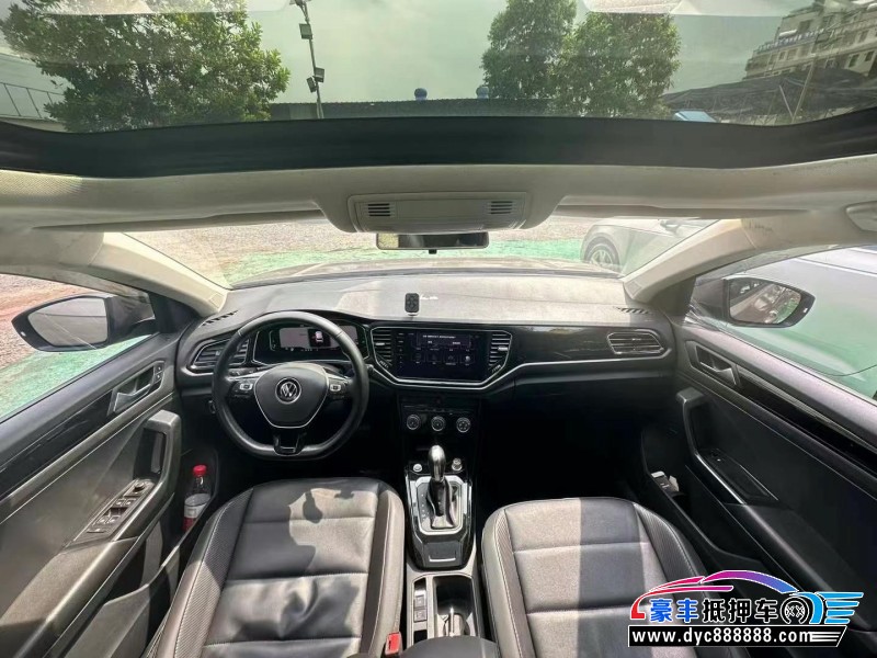 21年大众探歌轿车抵押车出售