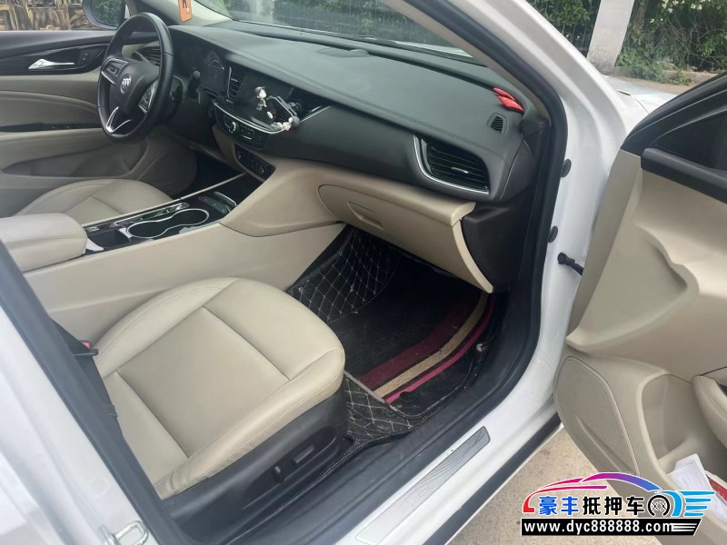 21年别克君威轿车抵押车出售