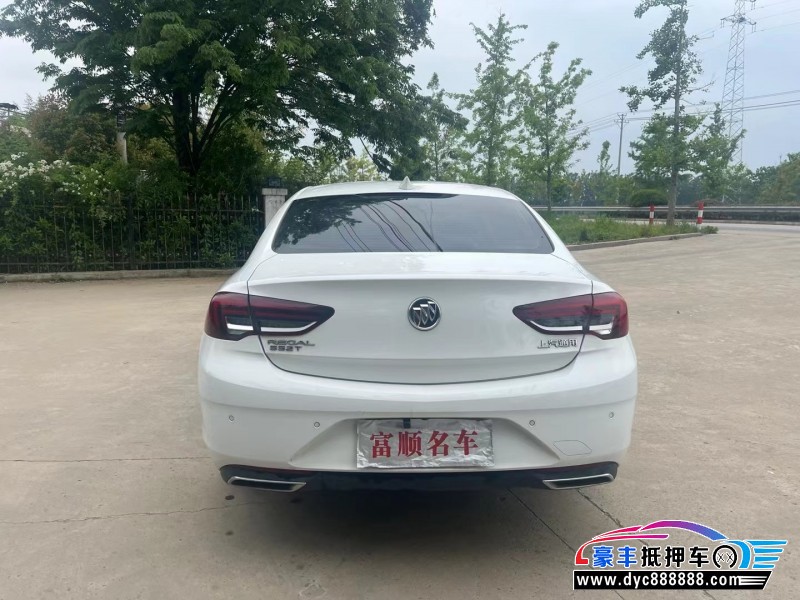 21年别克君威轿车抵押车出售