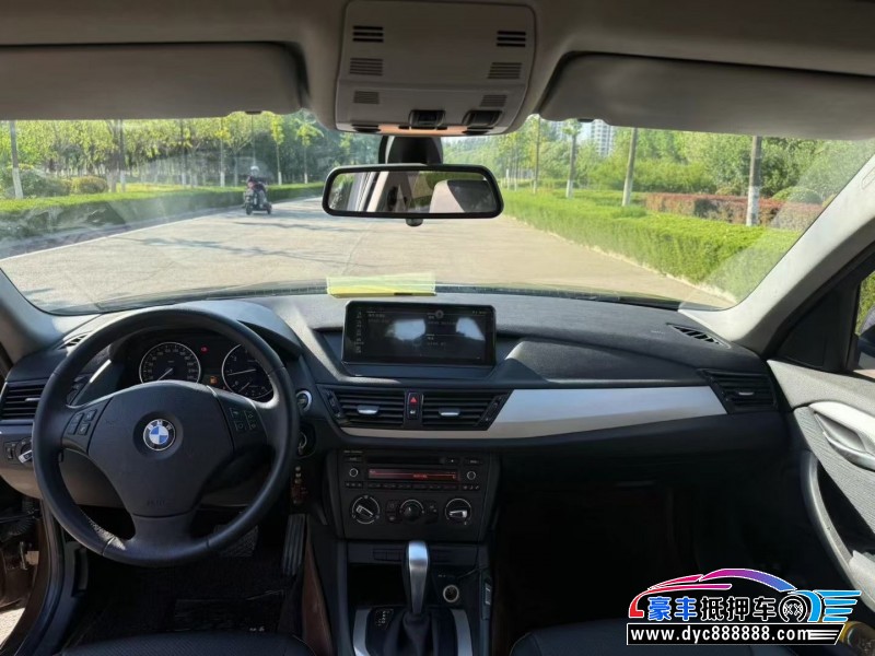 14年宝马X1轿车抵押车出售