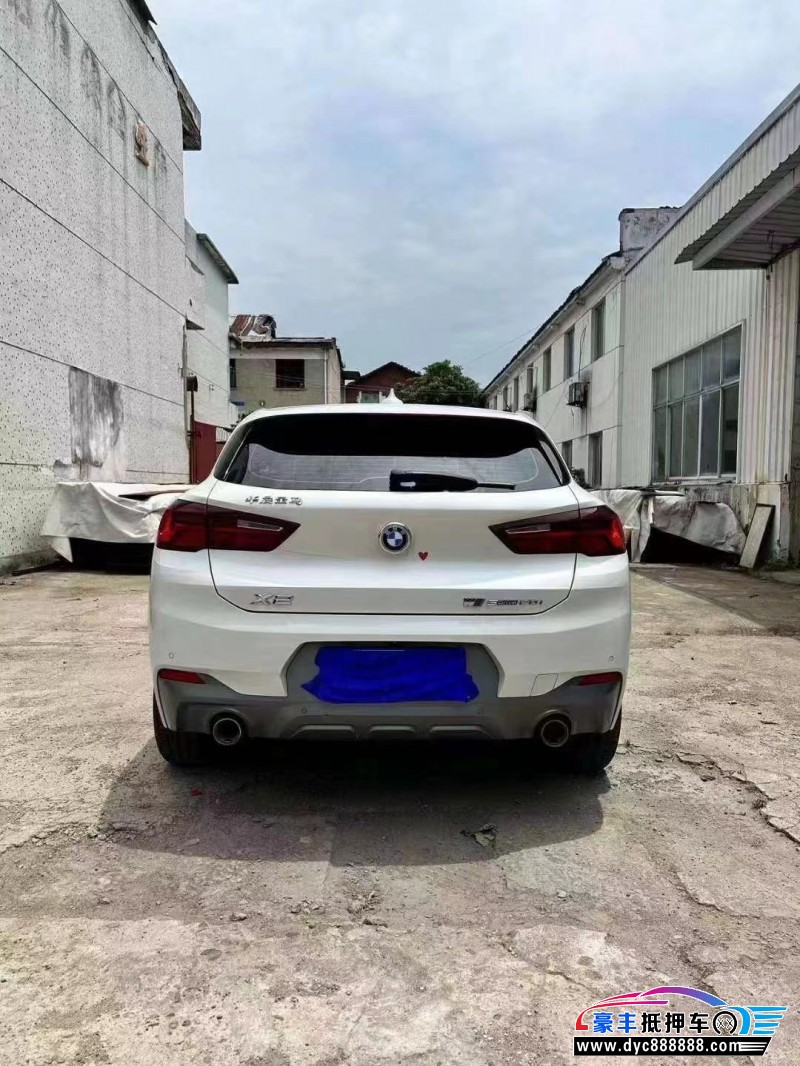 21年宝马X2轿车抵押车出售