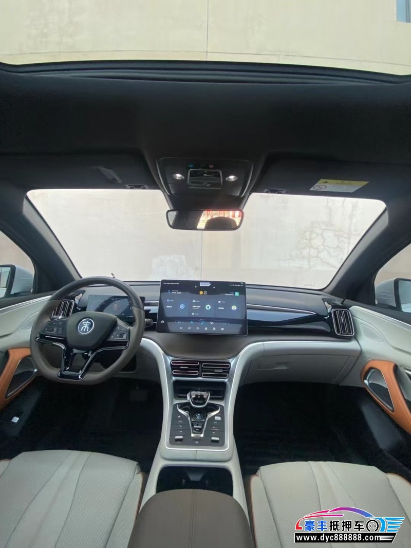 23年比亚迪宋轿车抵押车出售