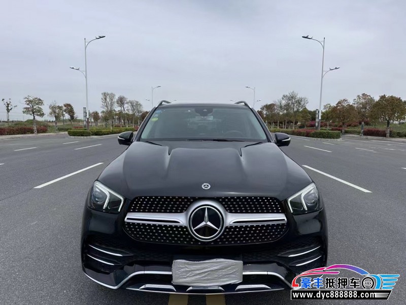 20年奔驰GLE轿车抵押车出售