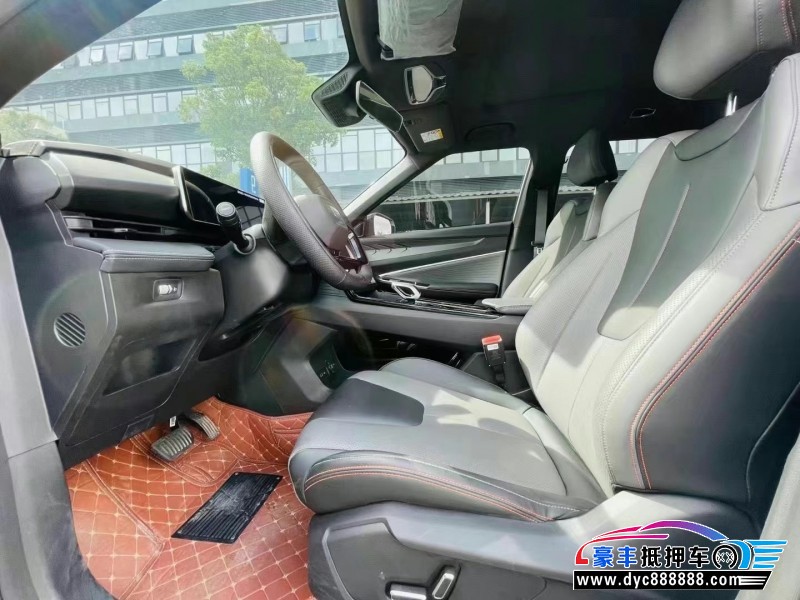 24年吉利博越轿车抵押车出售