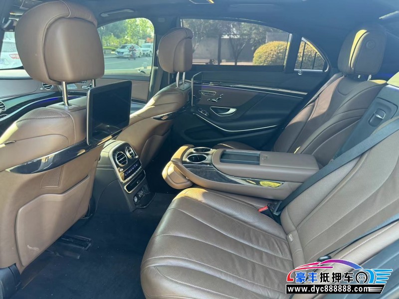 19年奔驰S轿车抵押车出售