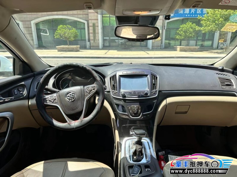 14年别克君威轿车抵押车出售