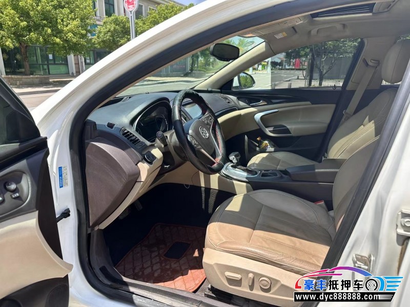 14年别克君威轿车抵押车出售