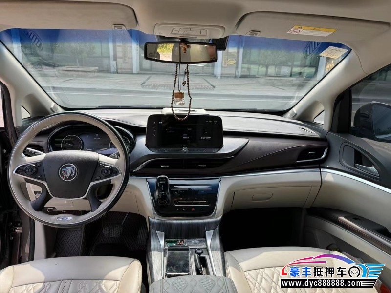 21年别克GL8轿车抵押车出售