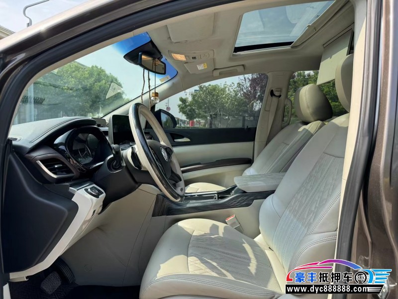 21年别克GL8轿车抵押车出售