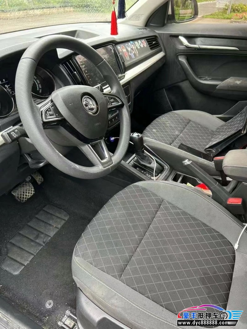 20年斯柯达柯米克轿车抵押车出售