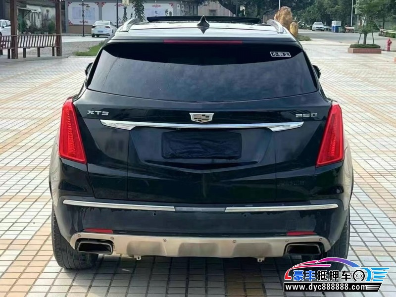 17年凯迪拉克XT5轿车抵押车出售