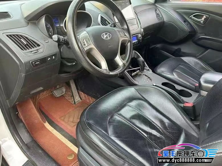 16年现代ix35SUV抵押车出售