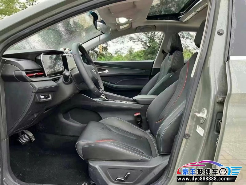 23年吉利缤瑞轿车抵押车出售