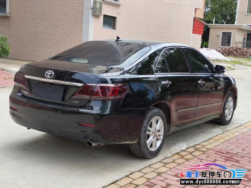 10年丰田凯美瑞轿车抵押车出售