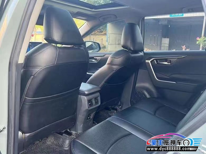 20年丰田RAV4荣放SUV抵押车出售