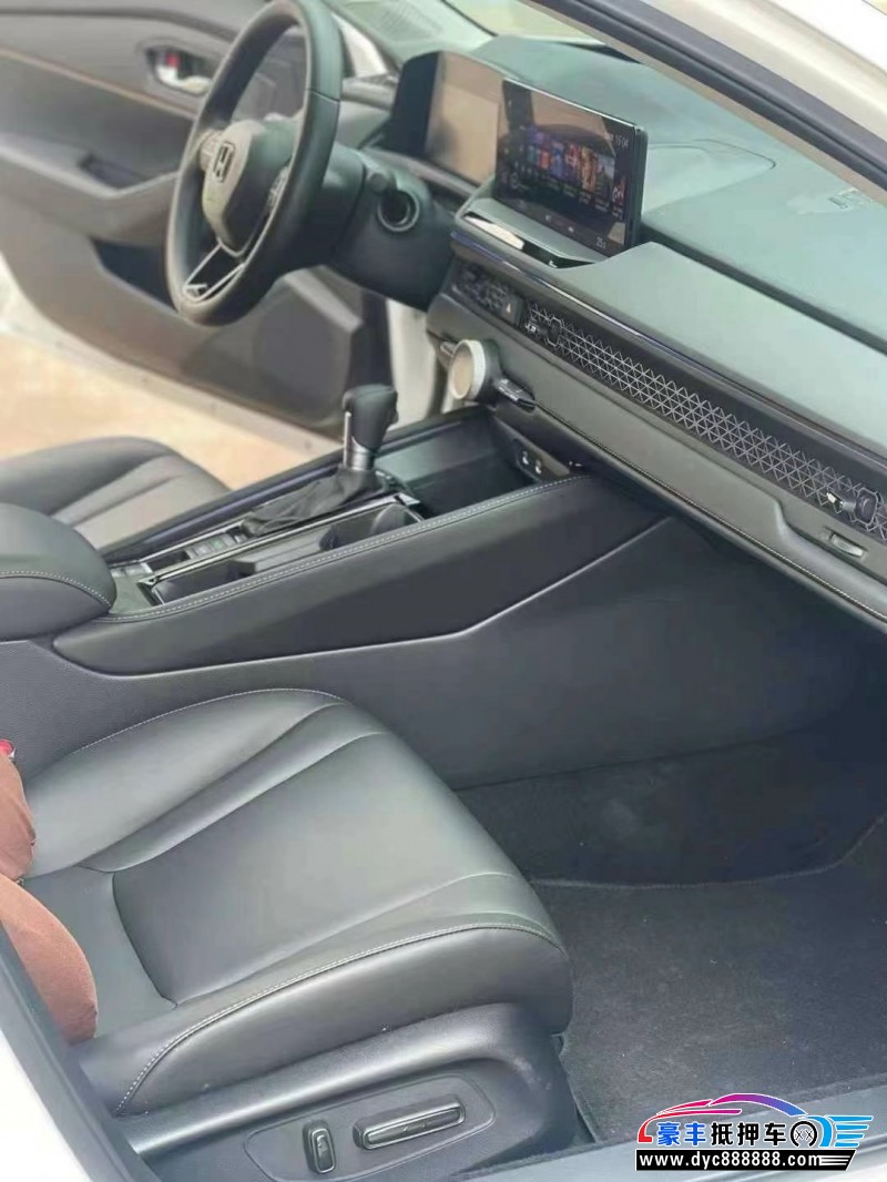 23年本田雅阁轿车抵押车出售