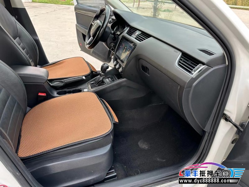 16年斯柯达明锐轿车抵押车出售