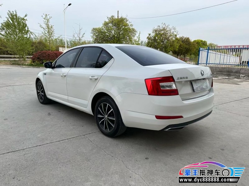 16年斯柯达明锐轿车抵押车出售