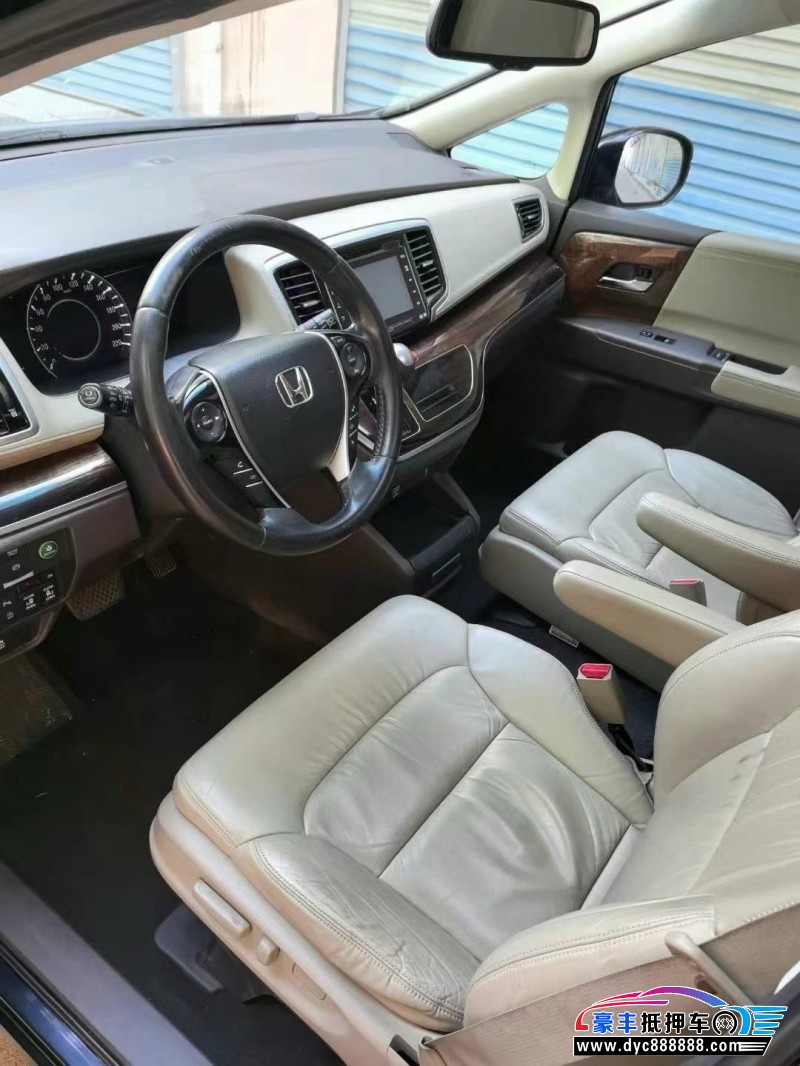 14年本田奥德赛轿车抵押车出售