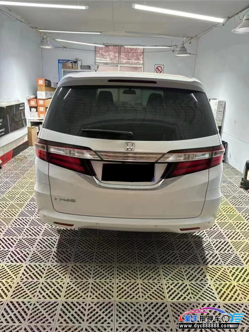 16年本田奥德赛轿车抵押车出售