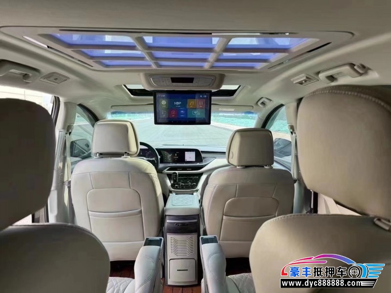 22年别克GL8轿车抵押车出售