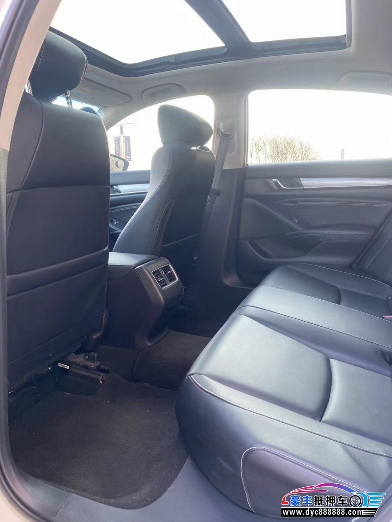 21年本田英诗派轿车抵押车出售