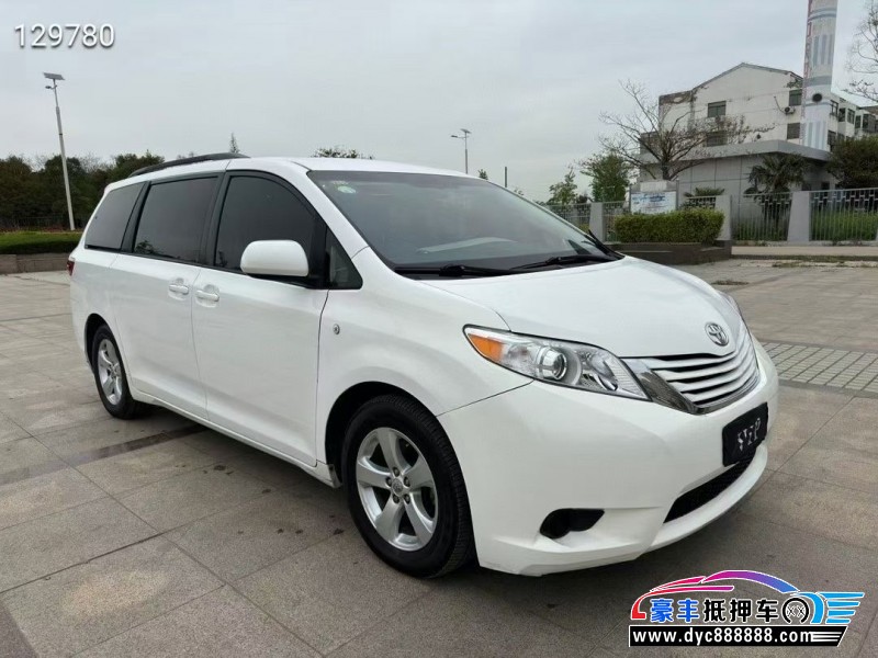 18年丰田塞纳轿车抵押车出售