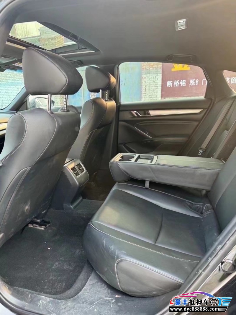 22年本田英诗派轿车抵押车出售