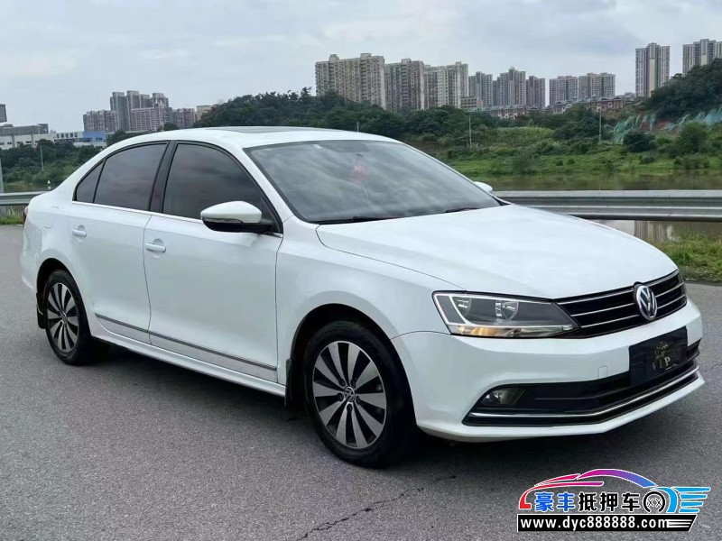 18年大众速腾轿车抵押车出售