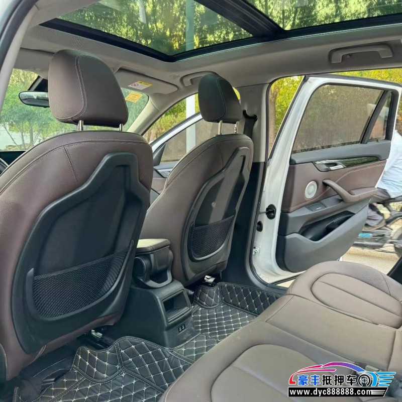 21年宝马X1轿车抵押车出售