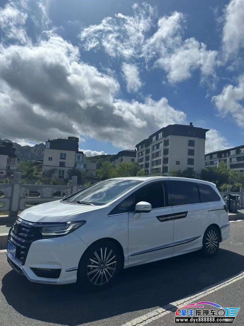 22年本田艾力绅轿车抵押车出售